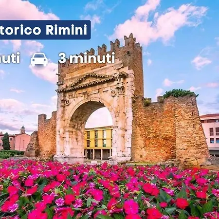 - 200mt Dal Mare Moderno Con Ampio Giardino Rimini